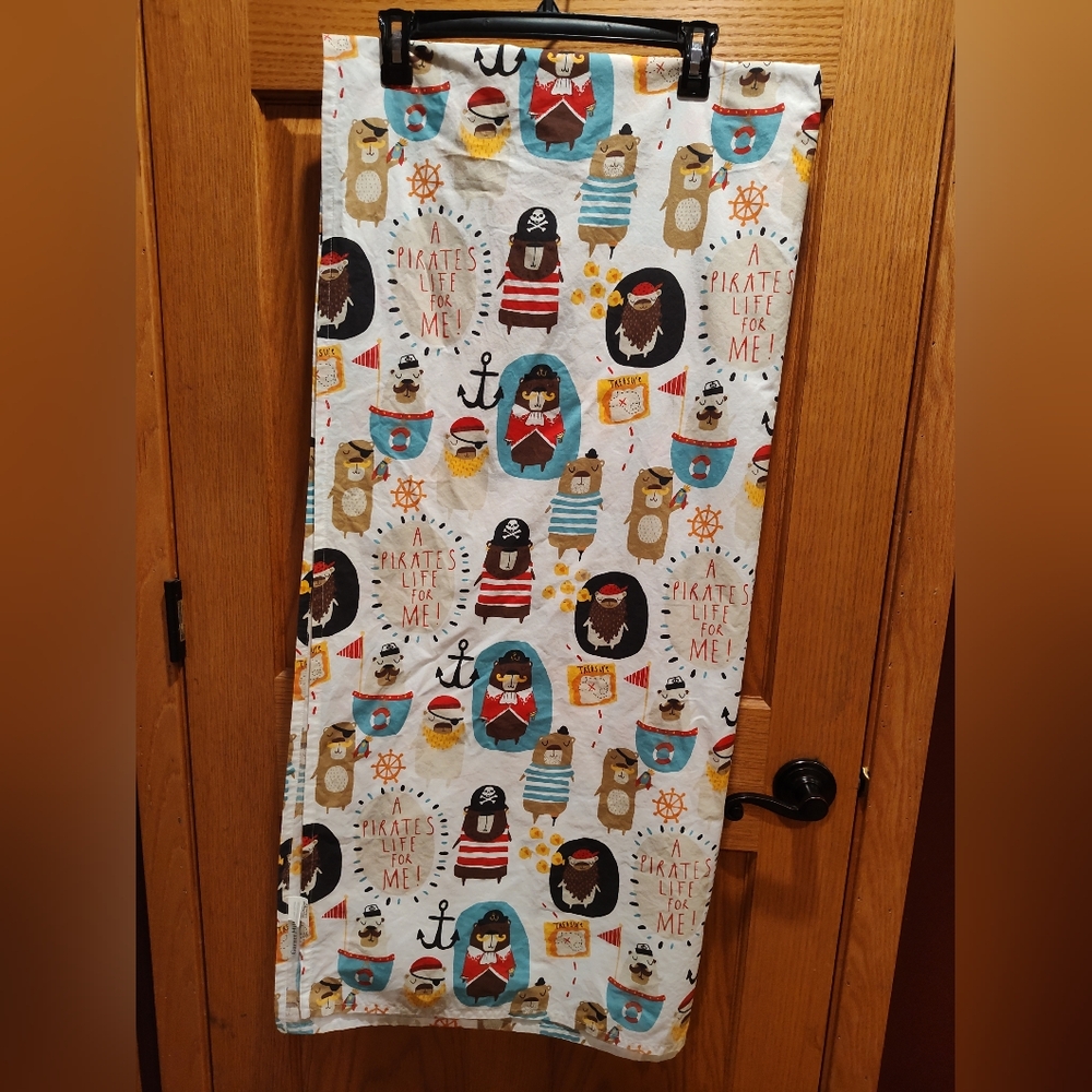 EUC Garnet Hill Pirate-Themed Kids Shower Curtain - Picture 2 of 6